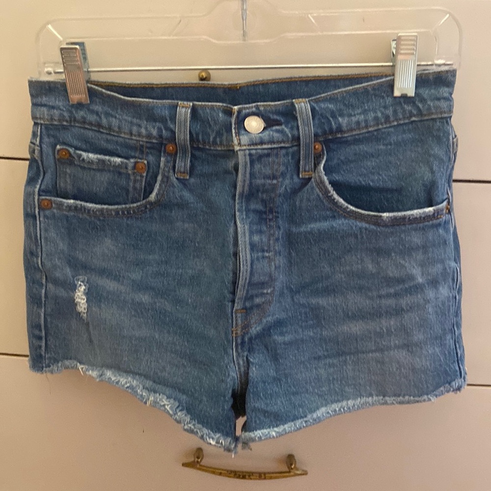 Levi’s shorts